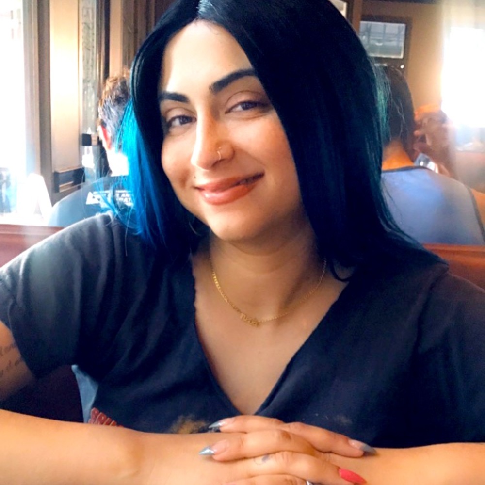 Meet your Posher, Neda